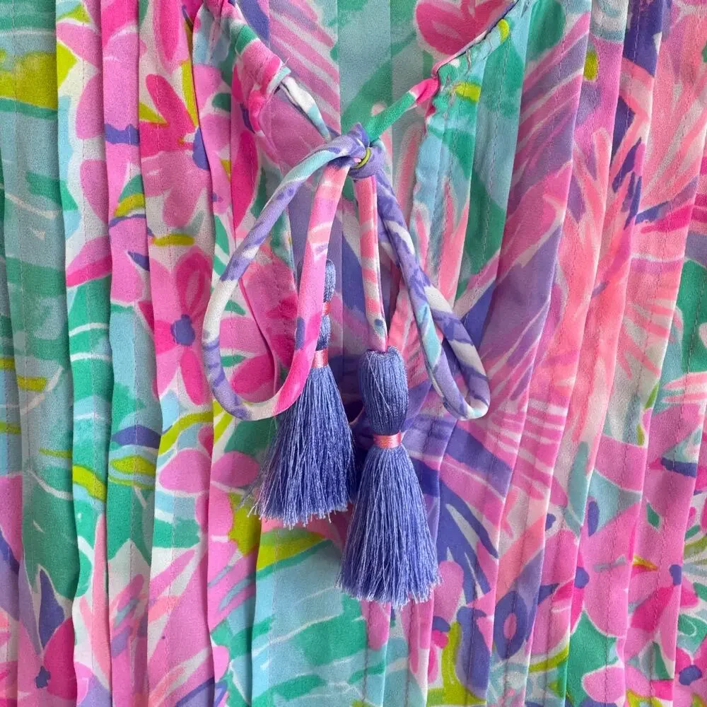 Lilly Pulitzer Marilina Tunic Multi It Was All A Dream Top Tassel Trim Size M - Picture 6 of 7